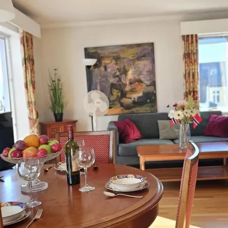 Lejlighed Midt I Byn *